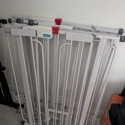 2 Carlson Baby/Pet Gates With Extension Kit