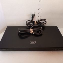 Samsung 3D Blu Ray DVD Player Model BD-E5900
