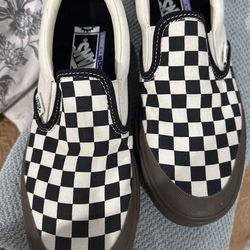 Vans Size 7 1/2 