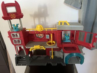 Firehouse Play Set 