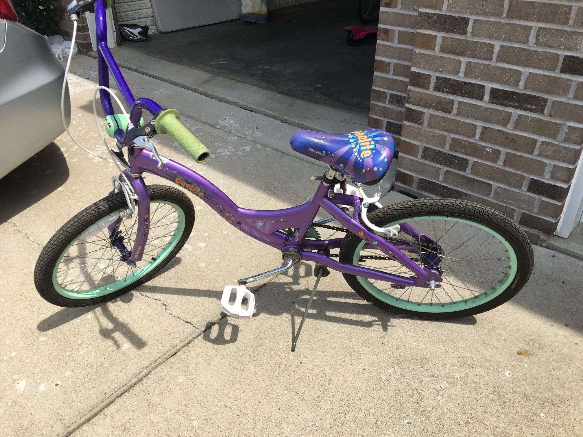 Schwinn Deelite 20" Kids' Bike