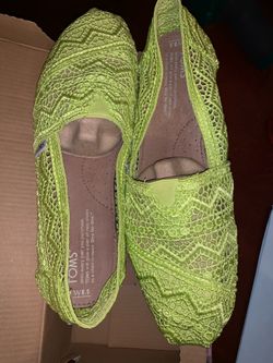 Neon Crochet Toms