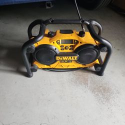 Dewalt Radio
