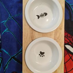 Double Pet Elevated Bowls With Wooden Stand 