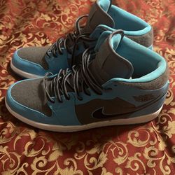 Air Jordan 1