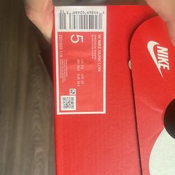 Nike Dunks