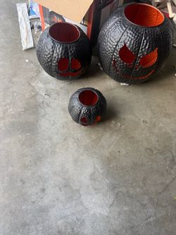 Black metal pumpkins