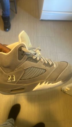 Jordan 5 wolf grey size 9