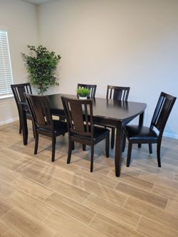 Black Dining Table Set