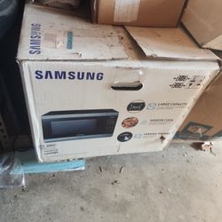 SAMSUNG MICROWAVE JEVER USED