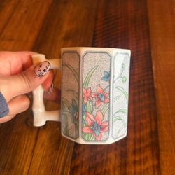Vintage 80s Japanese lily mug with bamboo handle 🪷🎋