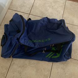 Dockers Oversized Duffel Bag With Wheels
