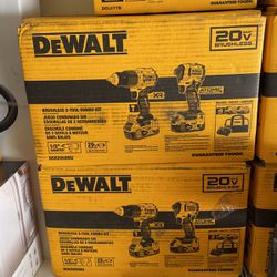 DeWalt Brand New 1/2” Hammer Drill + 1/4” Impact Driver+ 2 4Ah XR Batteries Charger And tool Bag