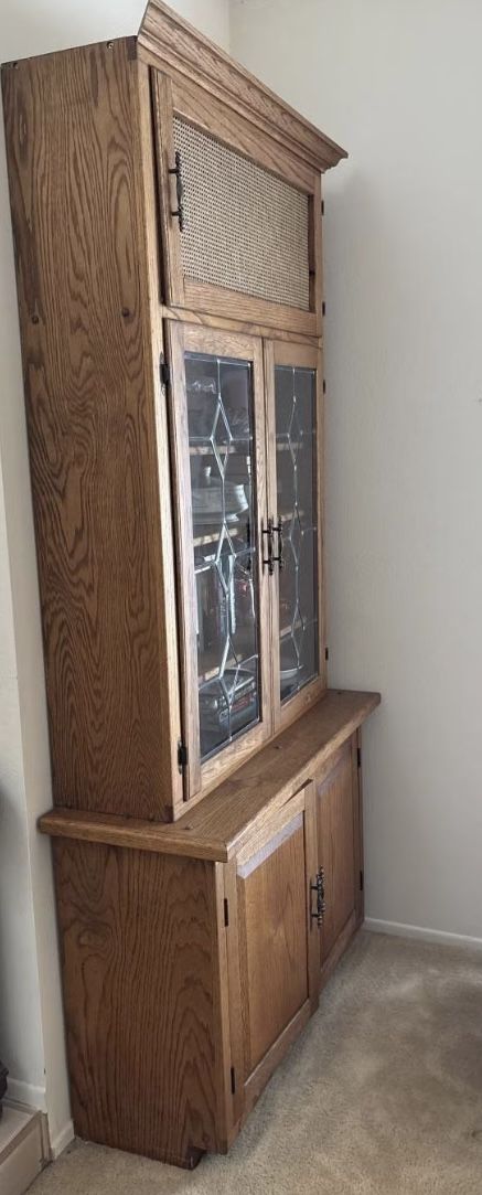 Small Oak Wood Hutch Cabinet With Light Bulbs