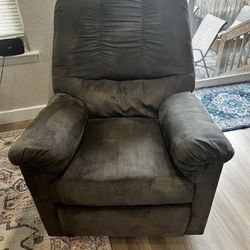 Gray Ashley furniture Recliner