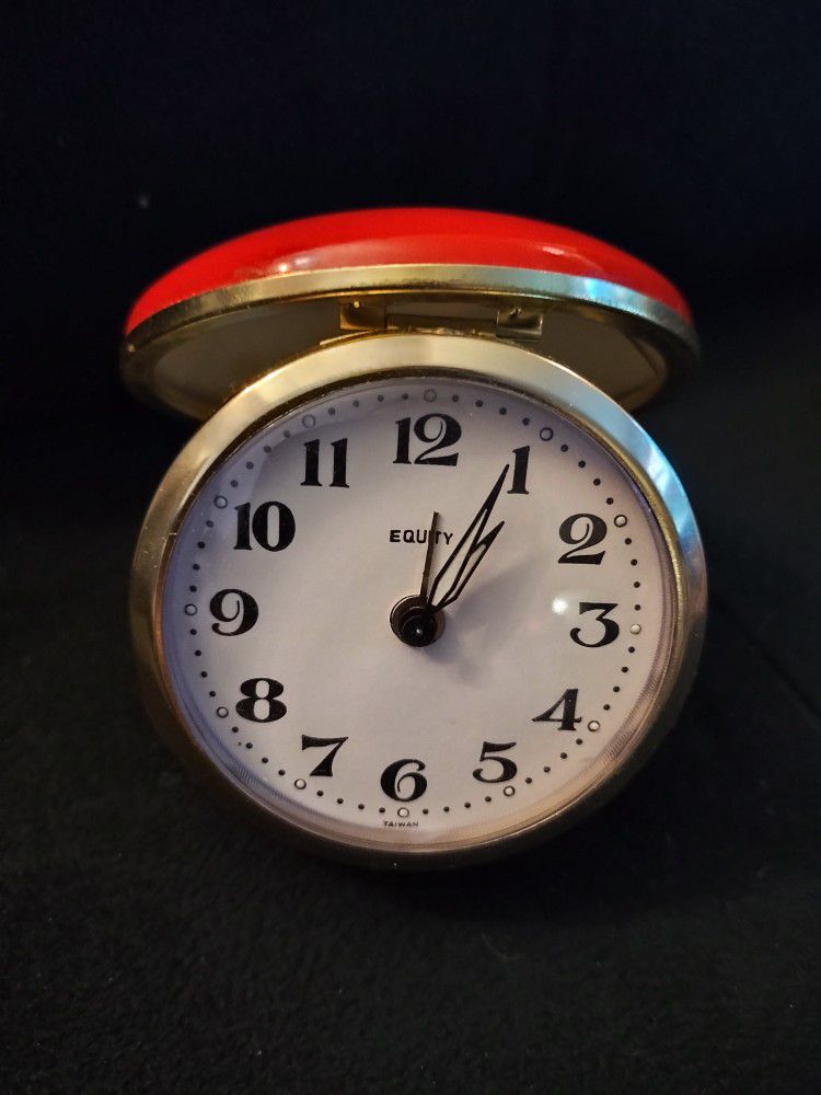 Vintage Travel Alarm Clock 