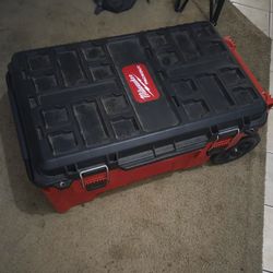 Milwaukee Packout 36" Roll Out 