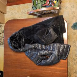 Beautiful Andrew Marc Reversible Jacket Ladies Large