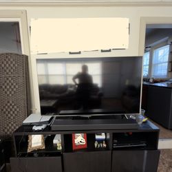 Samsung 65 Inch TV