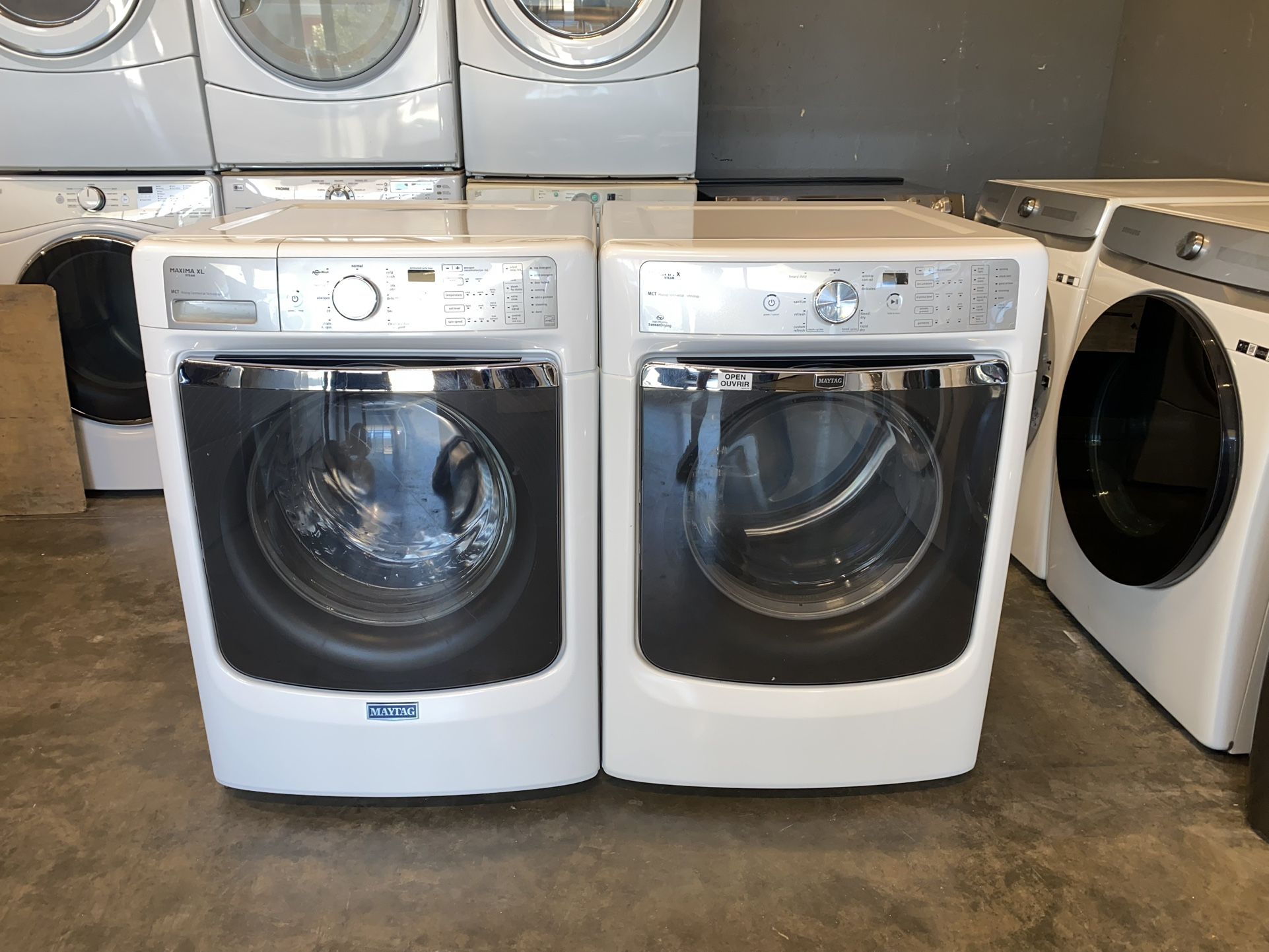 MAYTAG XL CAPACITY WASHER DRYER ELECTRIC SET