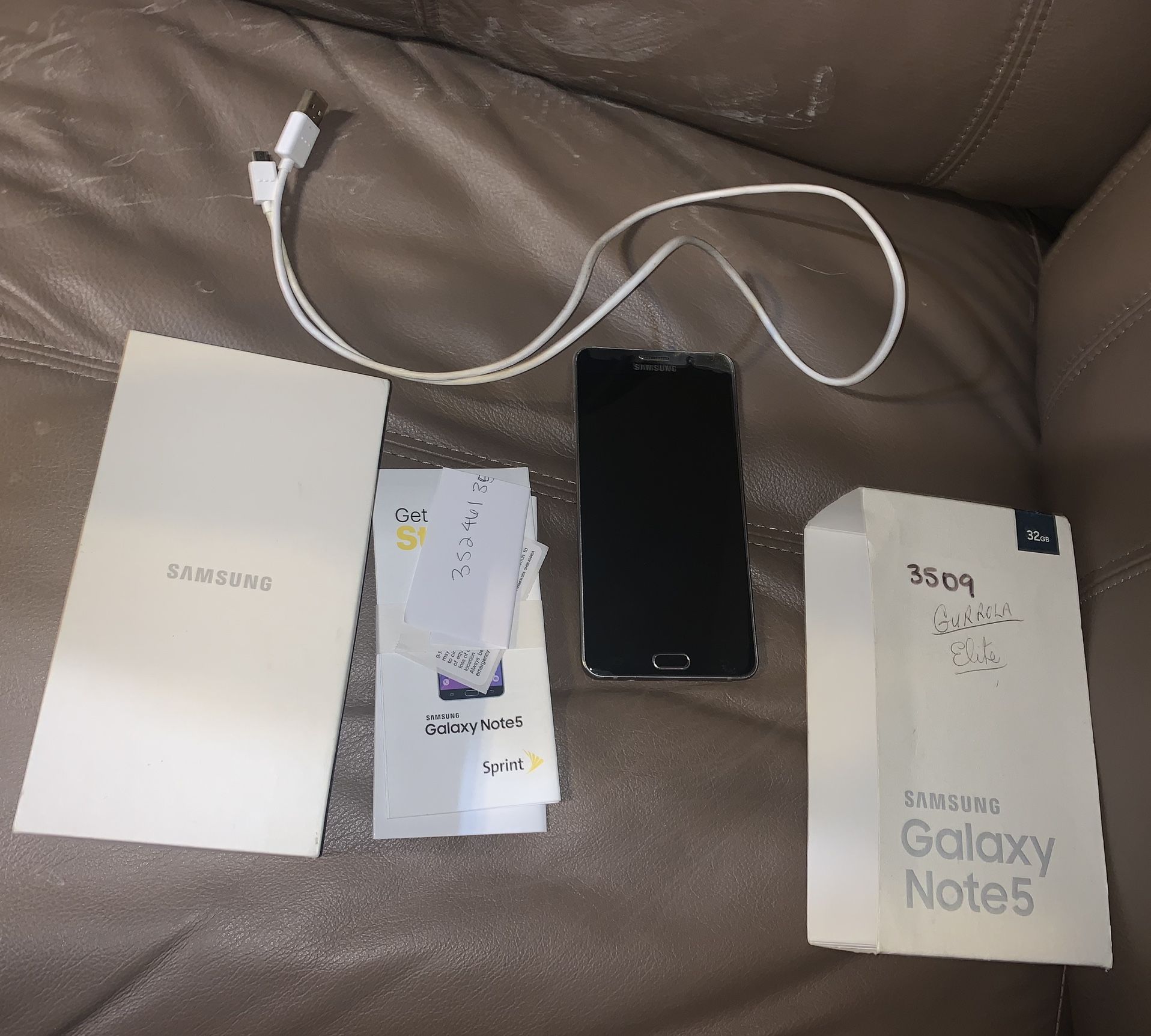 Samsung Galaxy Note 5 Sprint Unlocked (N920) Selling As Is for Parts 32Gb w Cord / Box