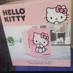 Hello KITTY MINI FRIDGE 