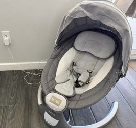 Baby swing