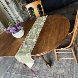 42 /72Inch Antique Oak Clawfoot Table