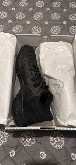Nike Kyrie Flytrap V Black – Size 10.5 – Brand New