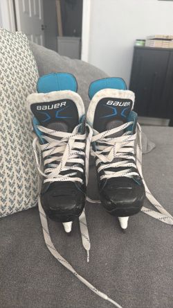 Bauer Ice Skates Youth Size 10