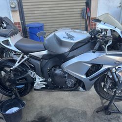 2007 Honda Cbr 1000