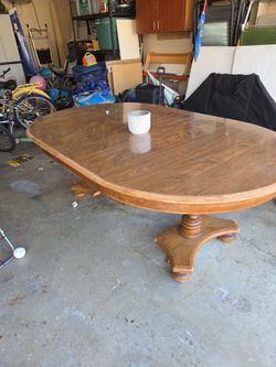 Ethan Allen dining table