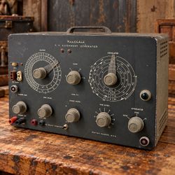 Vintage 1956 Heathkit TS-4 TV Alignment Generator Tube Test Equipment USA