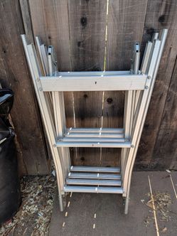 Folding Aluminum Multi-Position Ladder