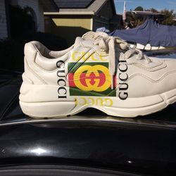 Gucci Shoes 