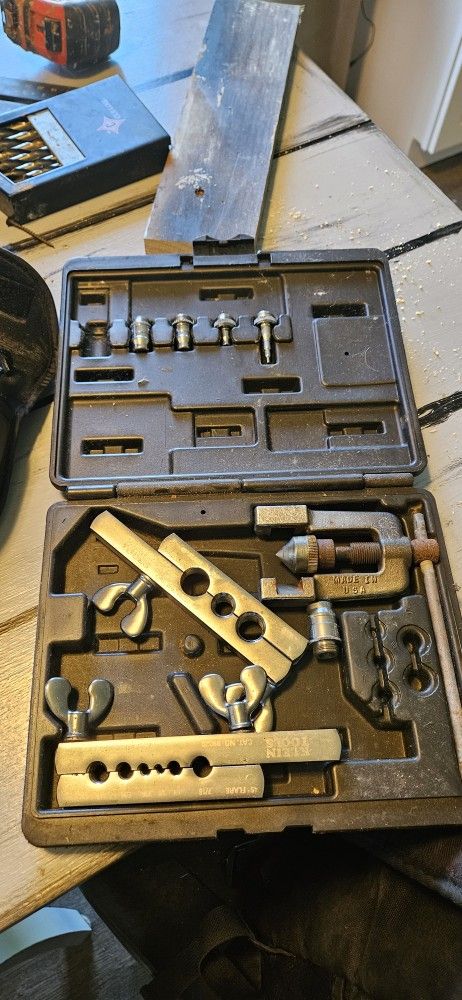 Klein 8 Pc Flaring Kit.
