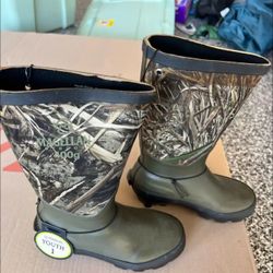 New Magellan Youth 1 Camo Boots