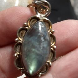 Labradorite Pendant