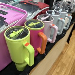 Travel Mug / Tumbler