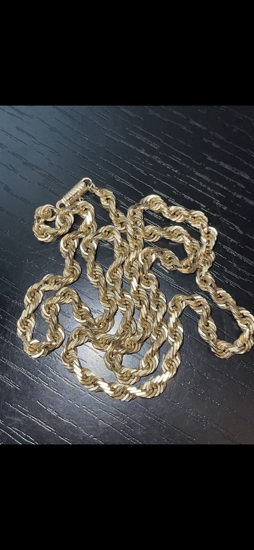 23in. 10K Gold Rope Chain