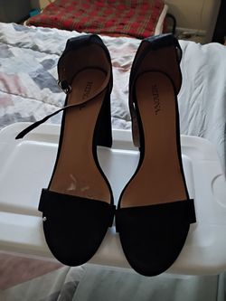 Merona Black Block Heel Sandals