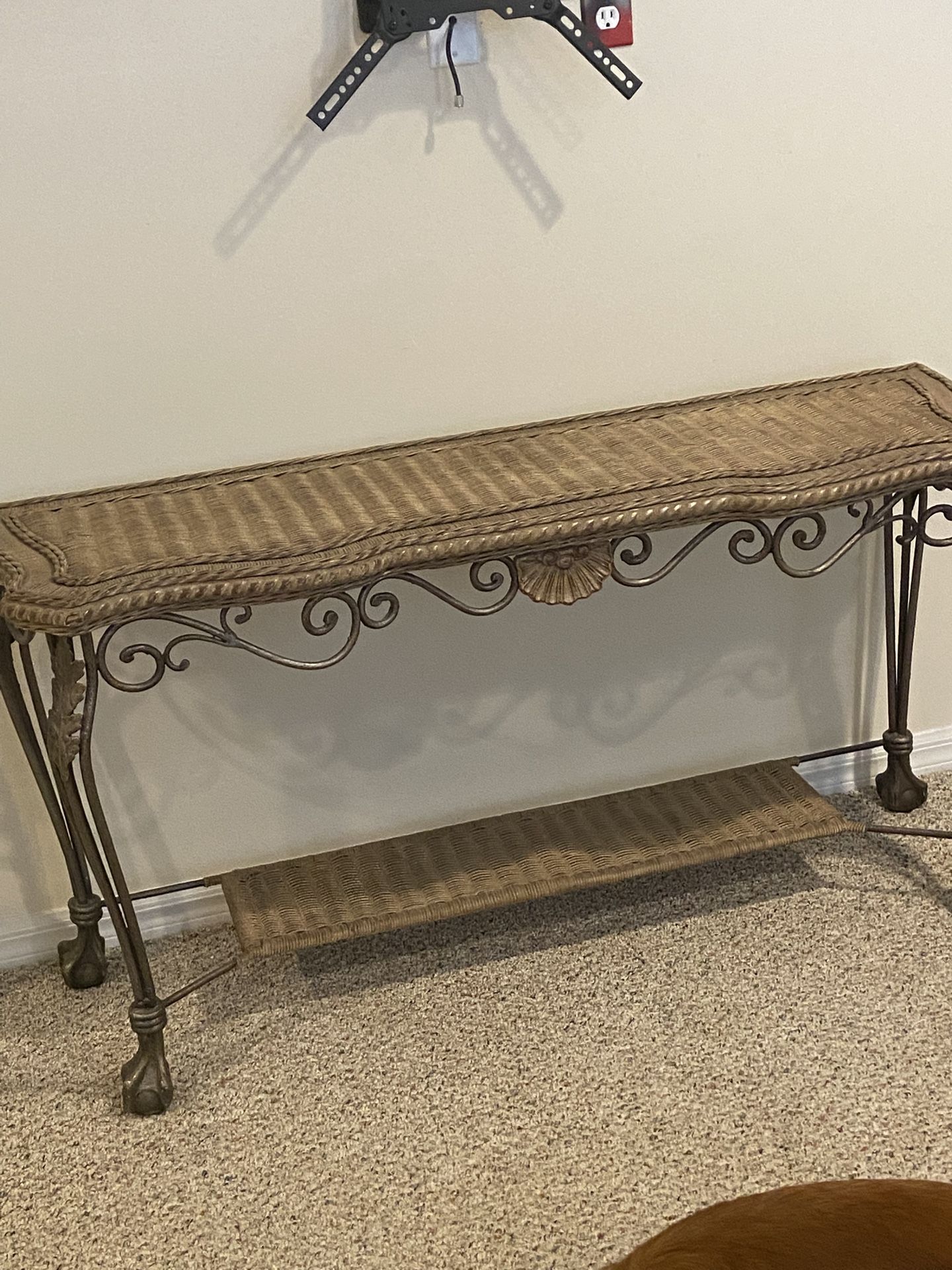 Metal/Rattan Sofa Table