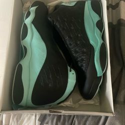 Jordan 13 Retro Black/Metallic Silver Size 13