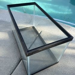 10 Gallon Tank, Crack On Side- So Great For Lizard, Hermit Crabs Or Hamster