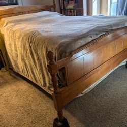 FREE Full/Queen Wood Frame & Full Size Mattress