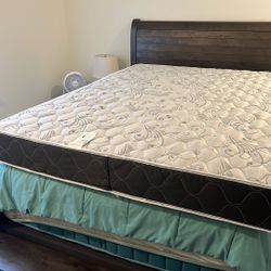 New never used queen short/RV Mattress
