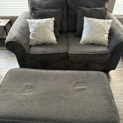 Couch Set With Attoman