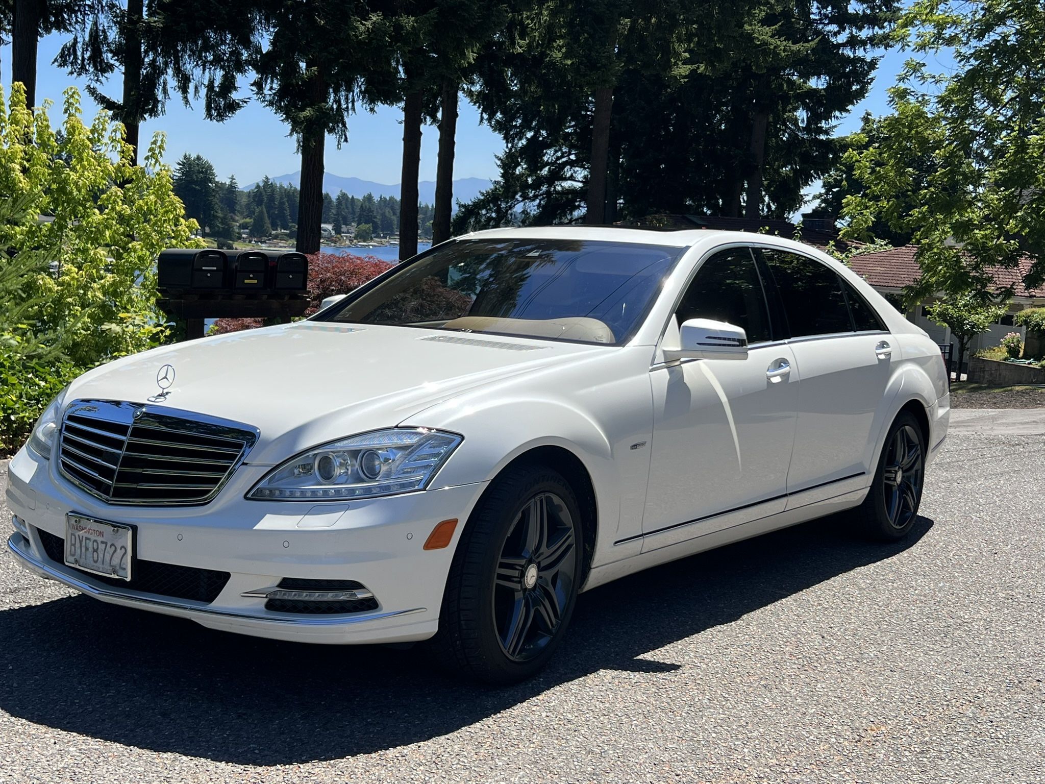 2012 Mercedes-Benz S-Class