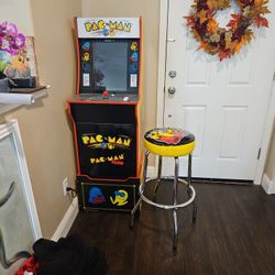 Pacman Arcade Machine