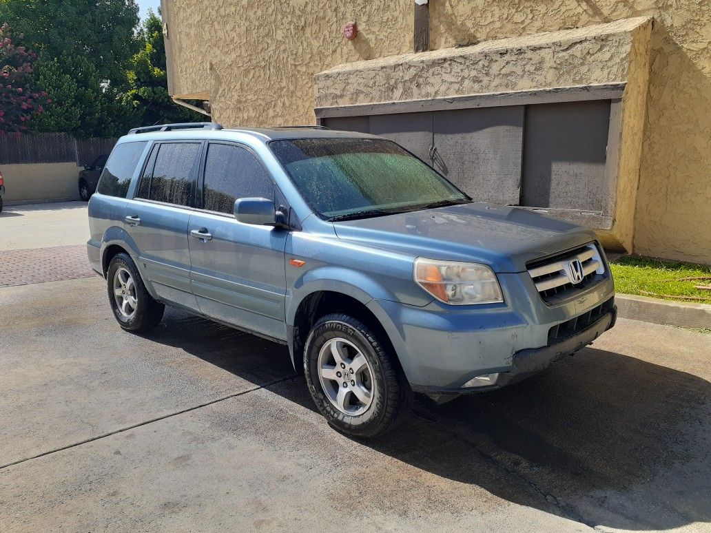 2007 Honda Pilot EX-L • 3rd Row Seat • Navigation